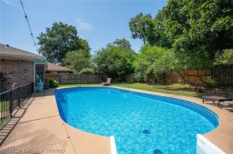 Exterior - 4308 S 35th Dr, Fort Smith, AR 72903 photo 9 of 19
