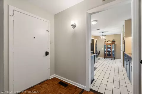 Entry Way - 3708 S Carthage St, Fort Smith, AR 72903 photo 2 of 2