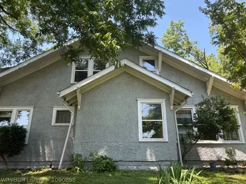 Exterior - 901 N 46th St, Fort Smith, AR 72903 photo 2 of 2
