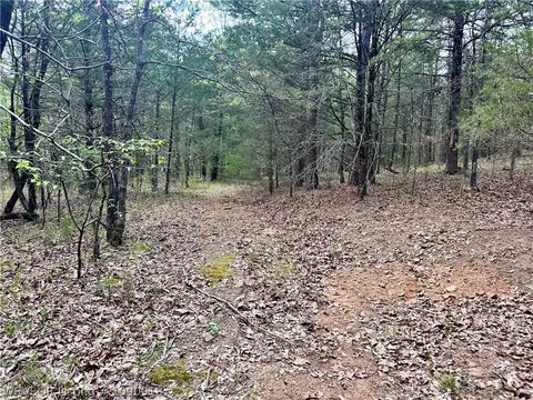 000 Sugar Creek Ln, Heavener, OK 74937