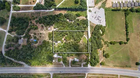 View/Area - 2701 Eupeil Ln, Springdale, AR 72764 photo 2 of 11