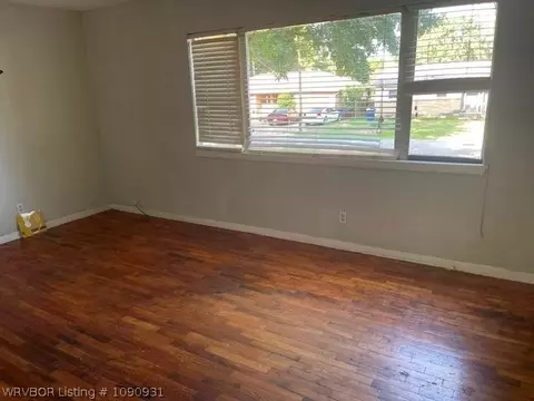 Living - 4423 S 30th St, Fort Smith, AR 72901 photo 1 of 3