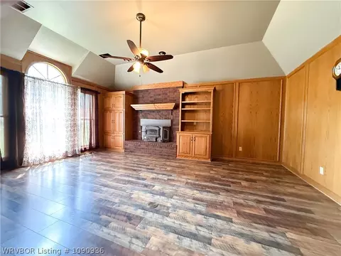 Living - 3437 Oak Bend Rd, Cecil, AR 72930 photo 4 of 5