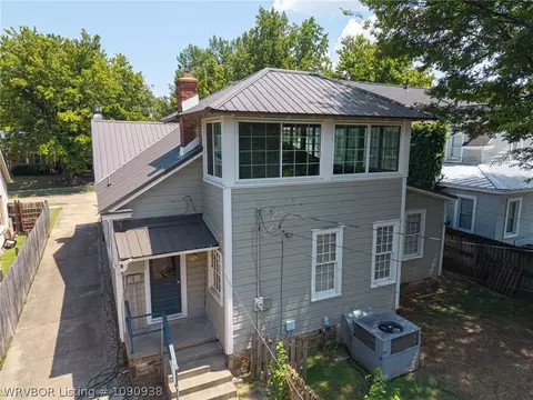 Exterior - 1104 S 26th St, Fort Smith, AR 72901 photo 12 of 12