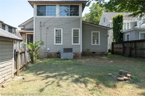 Exterior - 1104 S 26th St, Fort Smith, AR 72901 photo 8 of 12