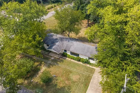 View/Area - 409 W Arch St, Paris, AR 72855 photo 4 of 4