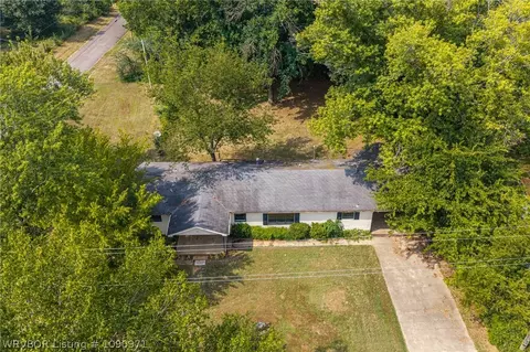 Other - 409 W Arch St, Paris, AR 72855 photo 3 of 8