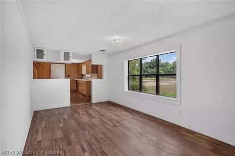 Living - 409 W Arch St, Paris, AR 72855 photo 4 of 7