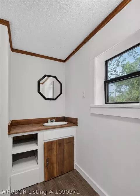 Bath - 409 W Arch St, Paris, AR 72855 photo 2 of 2