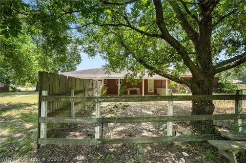 Exterior - 1100 W Main St, Lavaca, AR 72941 photo 5 of 7