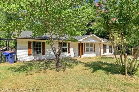 Exterior - 3635 Willow St, Fort Smith, AR 72904 photo 2 of 4