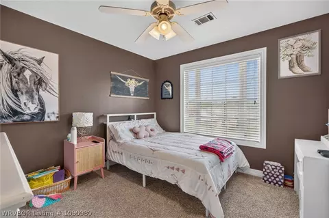 Bedroom - 1520 Rockhurst Dr, Fort Smith, AR 72908 photo 7 of 9