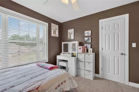 Bedroom - 1520 Rockhurst Dr, Fort Smith, AR 72908 photo 8 of 9