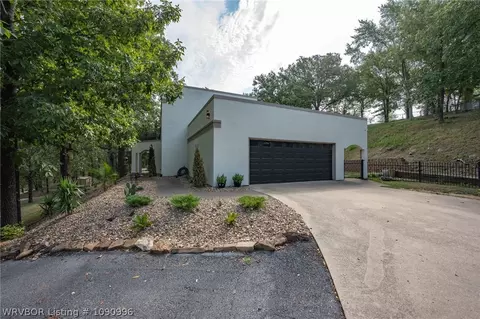 Exterior - 8700 Moody Rd, Fort Smith, AR 72903 photo 6 of 14