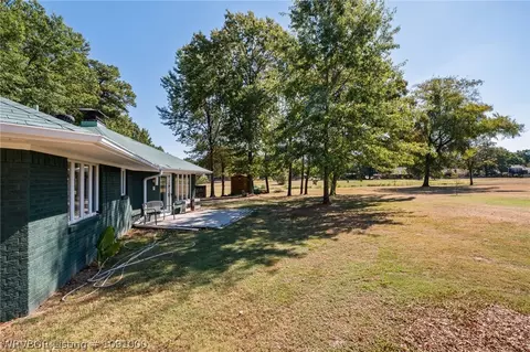 Exterior - 2508 Crosshill Rd, Fort Smith, AR 72908 photo 3 of 6