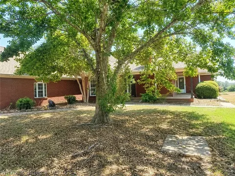475 Calihan Rd, Booneville, AR 72927