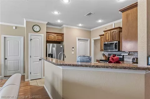 Kitchen - 1907 Denali Way, Barling, AR 72923 photo 3 of 3