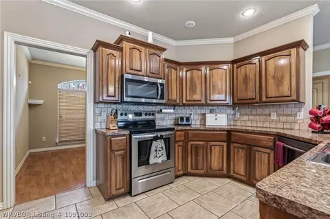 Kitchen - 1907 Denali Way, Barling, AR 72923 photo 1 of 3