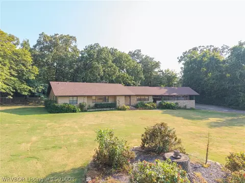 Exterior - 5710 Duncan Rd, Fort Smith, AR 72903 photo 4 of 26