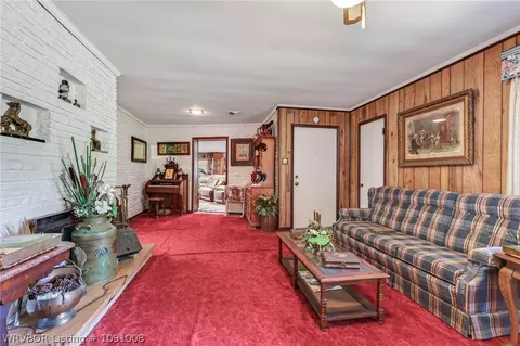Living - 5710 Duncan Rd, Fort Smith, AR 72903 photo 4 of 4