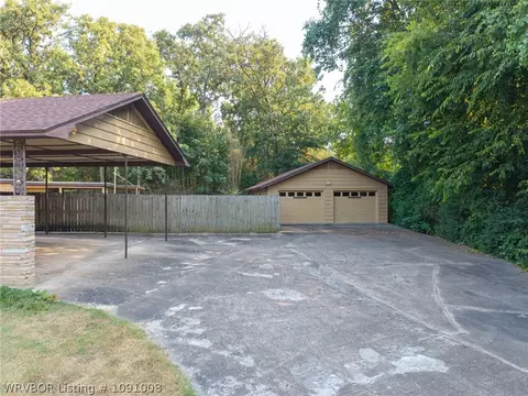 Exterior - 5710 Duncan Rd, Fort Smith, AR 72903 photo 23 of 26