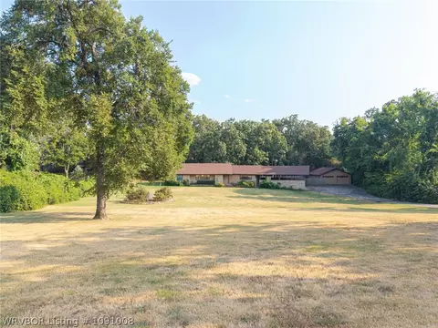 Exterior - 5710 Duncan Rd, Fort Smith, AR 72903 photo 11 of 26