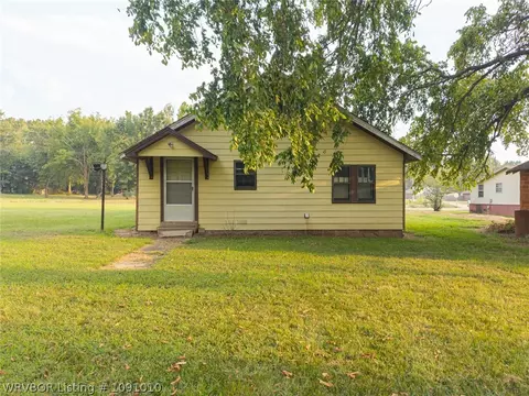 Exterior - 1610 E Main St, Lavaca, AR 72941 photo 11 of 14