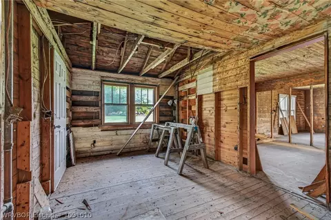 Entry Way - 1610 E Main St, Lavaca, AR 72941 photo 1 of 1