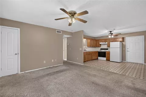 Living - 503 W Grober St, Paris, AR 72855 photo 2 of 3