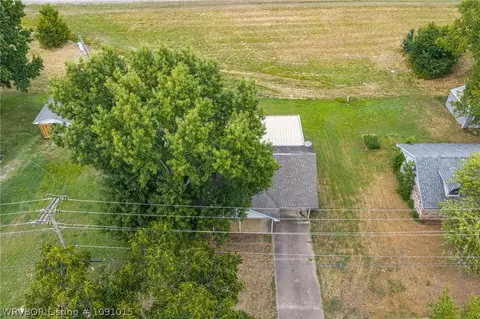 View/Area - 503 W Grober St, Paris, AR 72855 photo 2 of 2