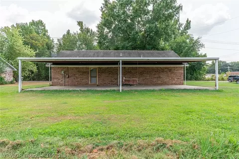 Exterior - 503 W Grober St, Paris, AR 72855 photo 5 of 11