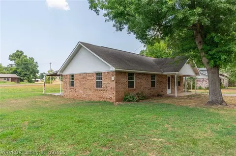 Exterior - 503 W Grober St, Paris, AR 72855 photo 8 of 11