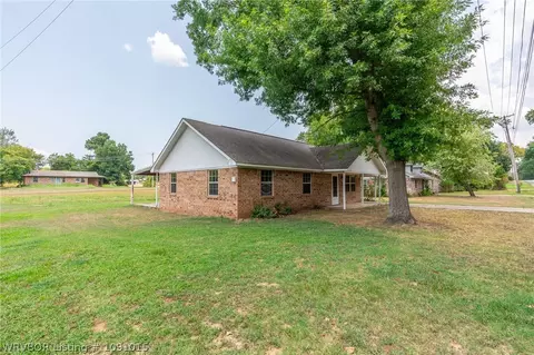 Exterior - 503 W Grober St, Paris, AR 72855 photo 9 of 11