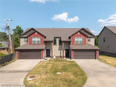 Exterior - 444 N 446 N Albert Pike Ave, Fort Smith, AR 72903 photo 3 of 11