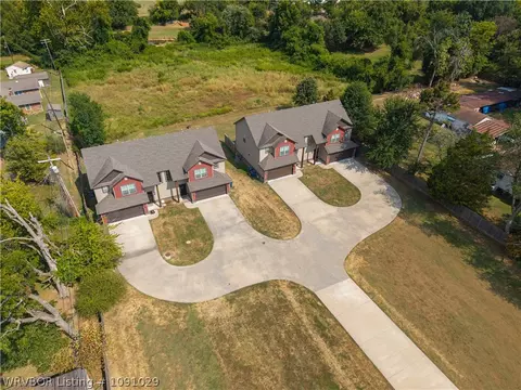 View/Area - 444 N 446 N Albert Pike Ave, Fort Smith, AR 72903 photo 5 of 9