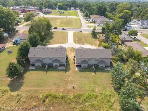 View/Area - 444 N 446 N Albert Pike Ave, Fort Smith, AR 72903 photo 8 of 9