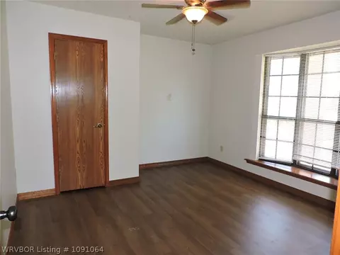 Bedroom - 8617 Meadow Dr, Fort Smith, AR 72908 photo 2 of 3
