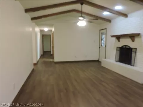 Living - 8617 Meadow Dr, Fort Smith, AR 72908 photo 6 of 8