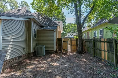 Exterior - 411 N 21st St, Fort Smith, AR 72901 photo 2 of 4