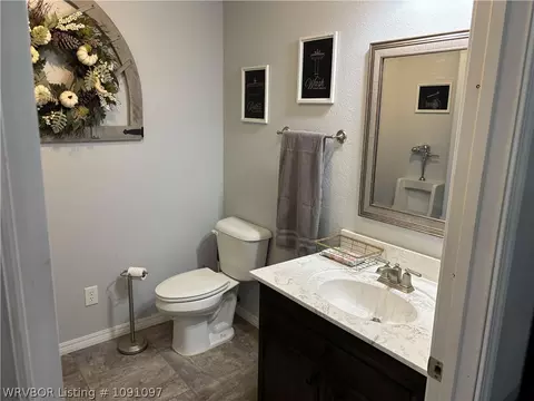 Bath - 719 Norma Ln, Ozark, AR 72949 photo 7 of 8