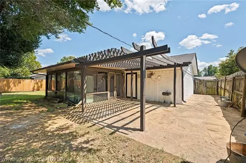 Exterior - 203 Amherst Cir, Fort Smith, AR 72908 photo 7 of 12