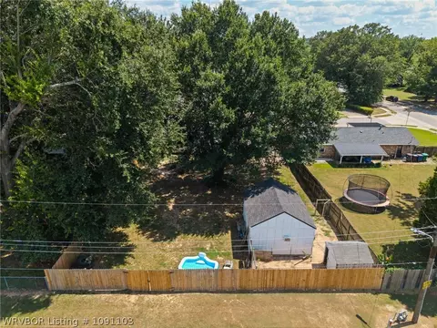 View/Area - 203 Amherst Cir, Fort Smith, AR 72908 photo 3 of 6