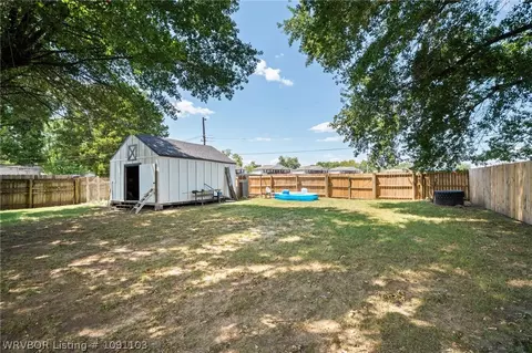 Exterior - 203 Amherst Cir, Fort Smith, AR 72908 photo 9 of 12