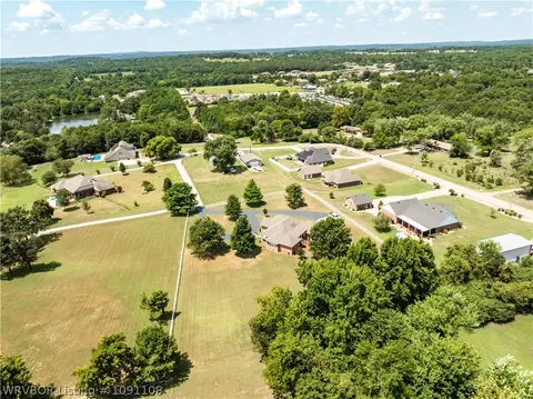 View/Area - 320 Fine Pl, Alma, AR 72921 photo 6 of 6