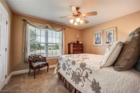 Bedroom - 320 Fine Pl, Alma, AR 72921 photo 5 of 6