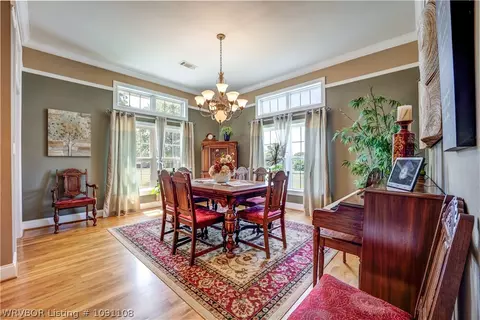 Dining - 320 Fine Pl, Alma, AR 72921 photo 4 of 5