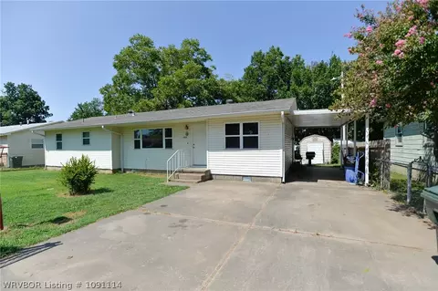 Exterior - 4816 S 34 St, Fort Smith, AR 72903 photo 5 of 5