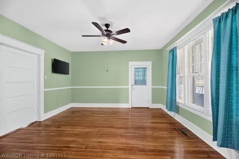 Living - 515 N 20th St, Fort Smith, AR 72901 photo 6 of 6