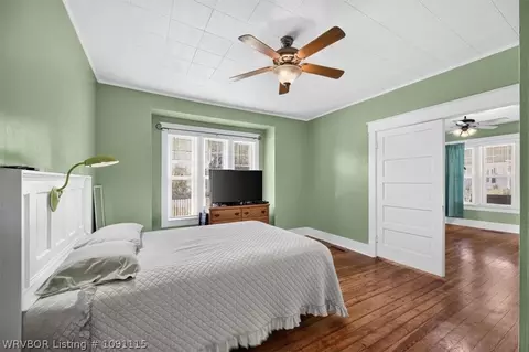 Bedroom - 515 N 20th St, Fort Smith, AR 72901 photo 2 of 3
