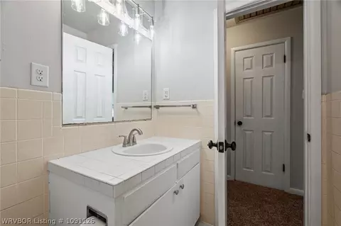 Bath - 706 N 46th St, Fort Smith, AR 72903 photo 2 of 3